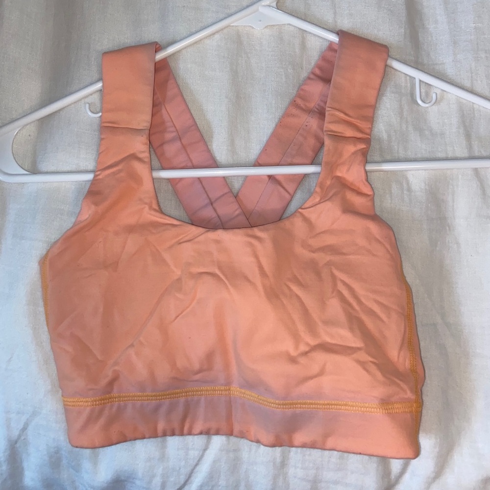 lululemon sports bra